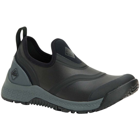 Muck Women's Outscape Slip On, Black / Gray