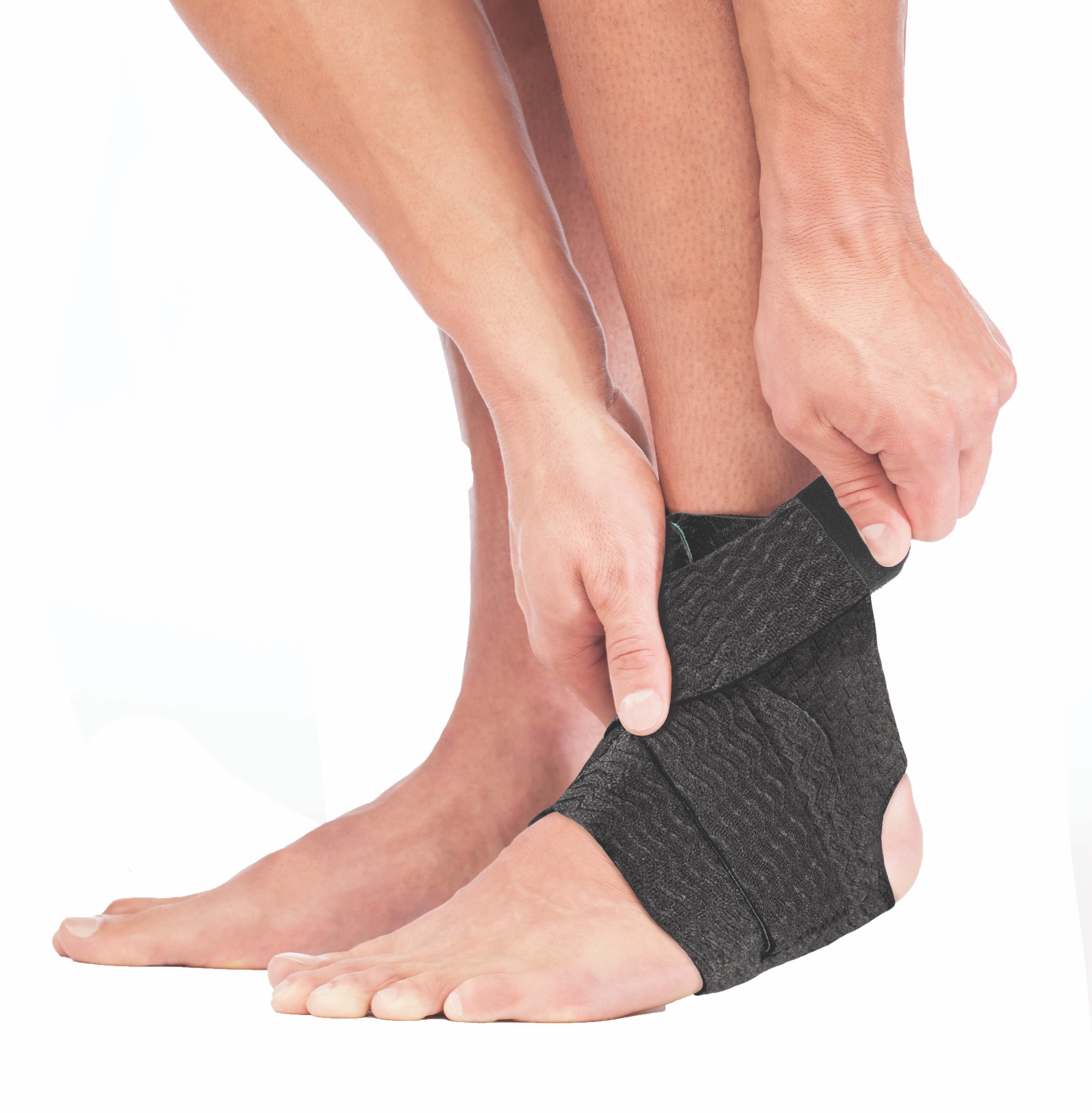 Mueller Green Adjustable Ankle Support Brace Black One Size Fits Most Mueller Green Adjustable Ankle Support Brace Black One Size Fits Most