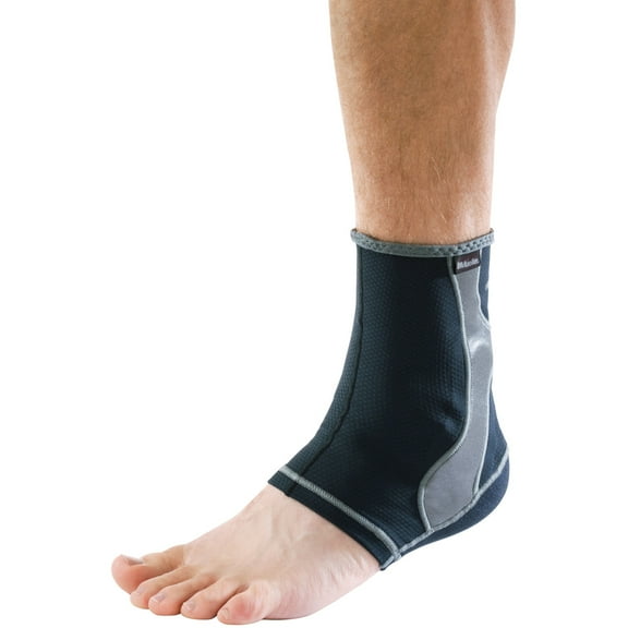 Mueller HG80 Ankle Support - Black - MD
