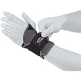 thumbnail image 1 of Mueller Hg80 Wrist Brace, Regular, 1 of 2