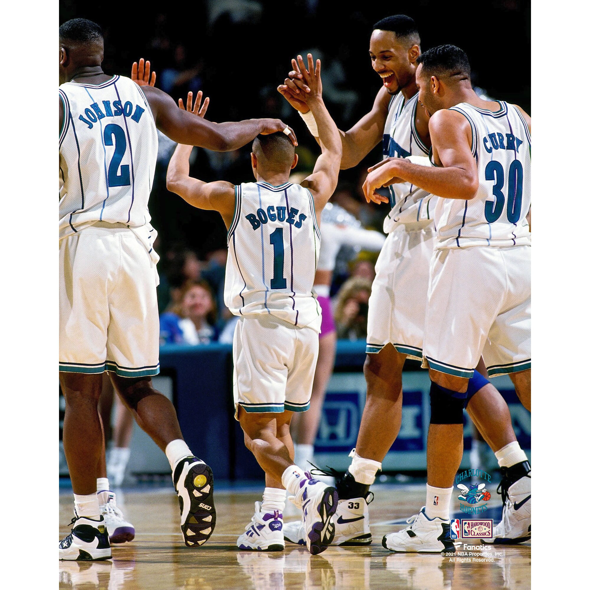 Basketball icon Muggsy Bogues returns home for a book signing