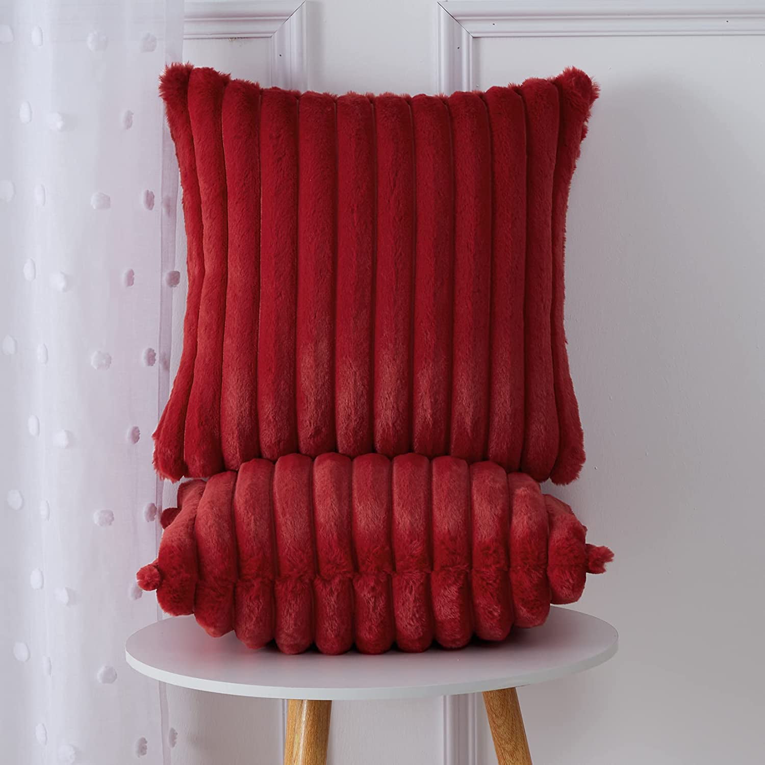 https://i5.walmartimages.com/seo/Mulanimo-Cozy-Faux-Fur-Throw-Pillow-Covers-18x18-Fluffy-Fuzzy-Striped-Pillowcase-Plush-Decorative-Cushion-Couch-Sofa-Bedroom-Set-2-Red_e2342c89-4cda-41b6-ab82-2b90615ebff4.f43d3152db76149dcf62d7567fe81b61.jpeg