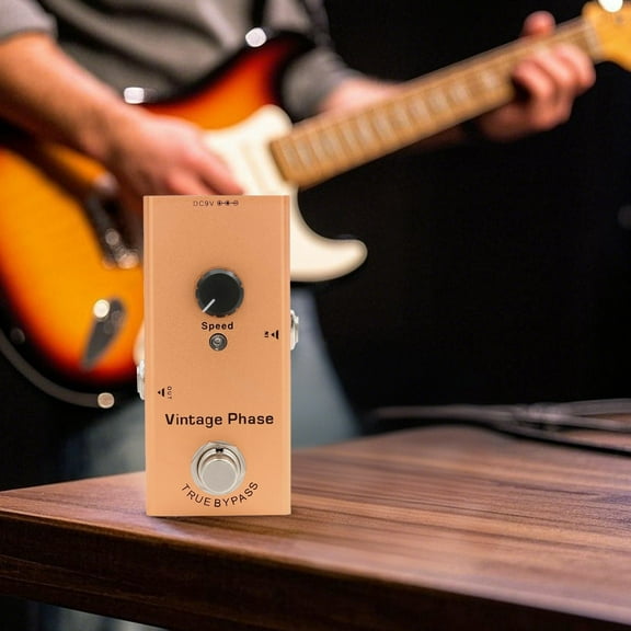 Multi-Effects Guitar Pedal - Distortion/Delay/Tremolo, Metal Chassis, Portable, for Guitar Practice/Live