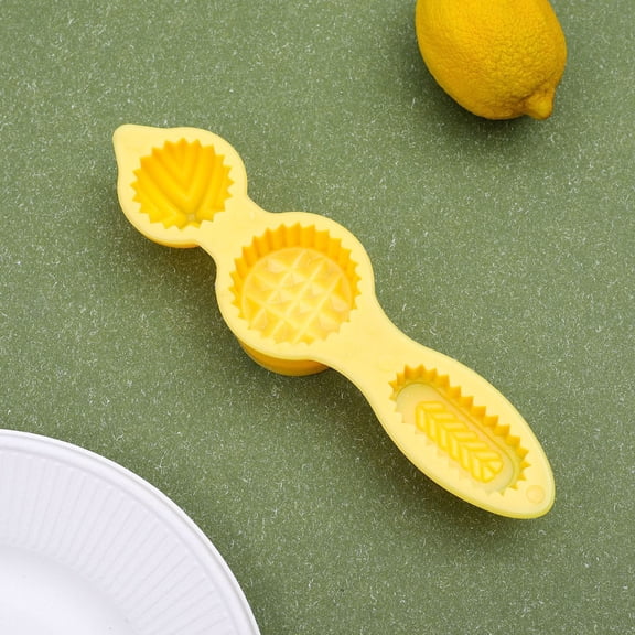 Multi-Shape Cookie Press with 4 Designs - Versatile Baking Mould for Cookies Candy Chocolate and Pastry Decoration Projects