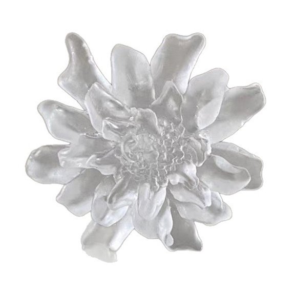 Multipurpose Adjustable Five Flower Rings Decoration for Trendy Women with Elegant Silver Finish