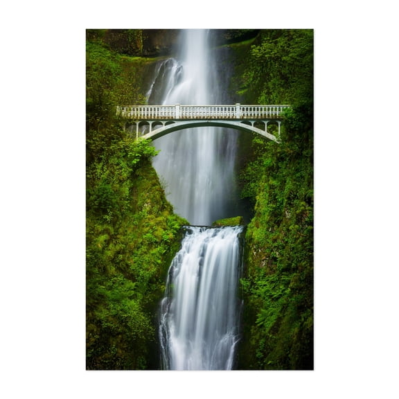 Multnomah Falls 02 - Oregon Photography Unframed Wall Art Print 5 x 7 inches