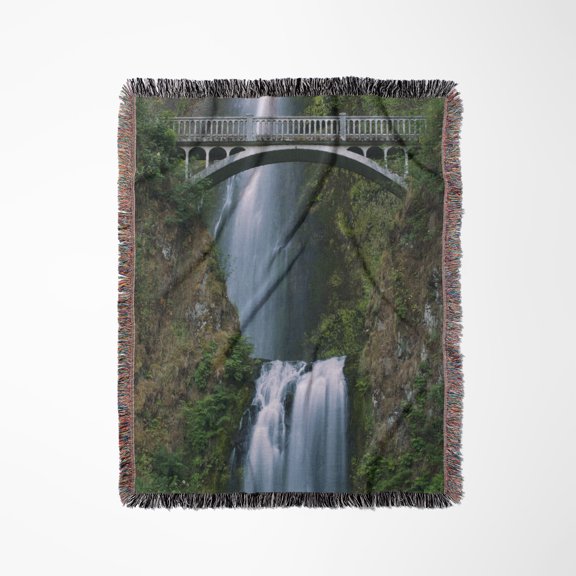 Multnomah Falls, Columbia River Gorge, Oregon - Us38 Rkl0010 - Raymond Klass, Woven Blanket