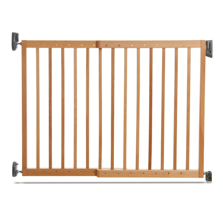 Munchkin extending sales wood baby gate
