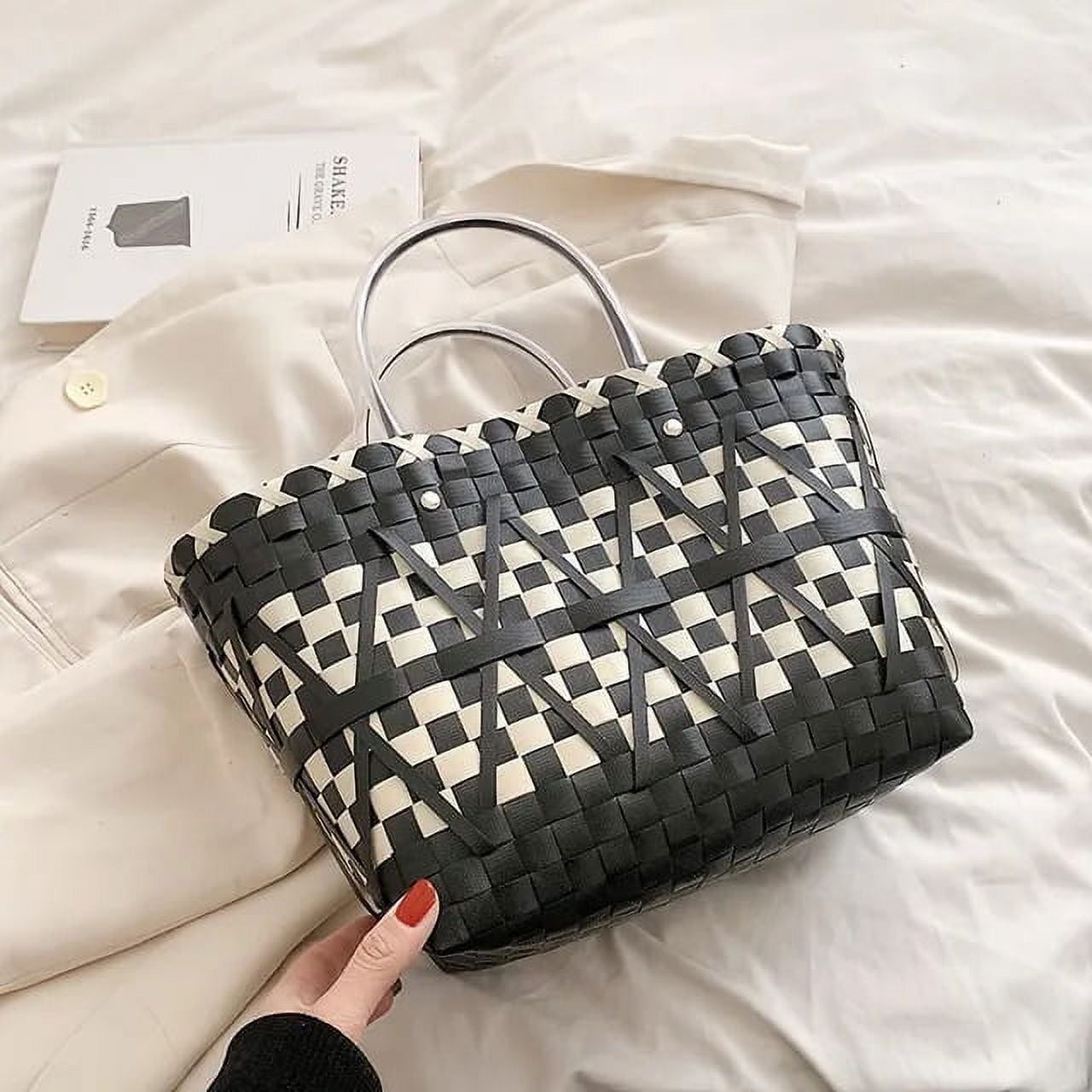 Geometric bag designer shop