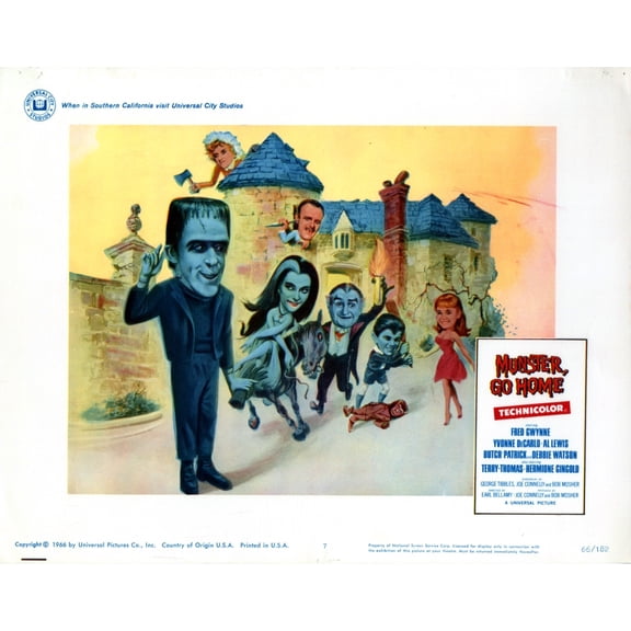 Munster Movie Poster Masterprint (28 x 22)