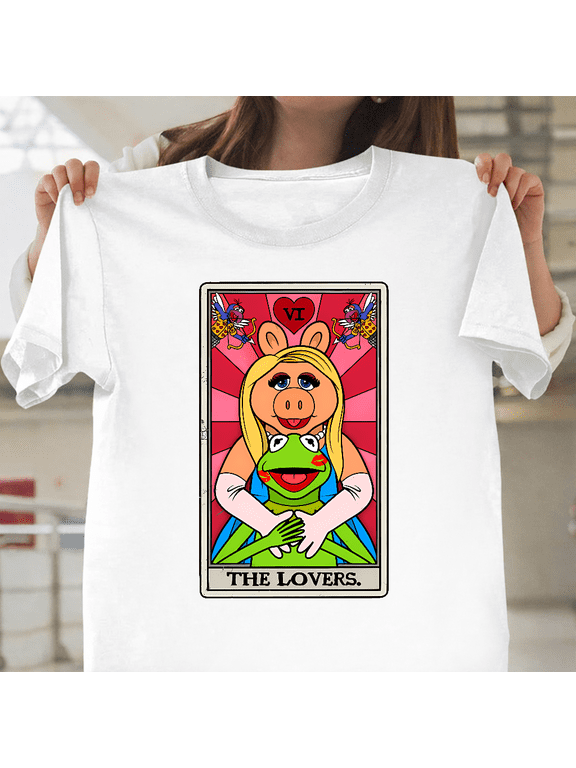 Muppet Lovers The Muppets Kermit Miss Piggy Romance Art Unisex T-Shirt, up to size 3XL.