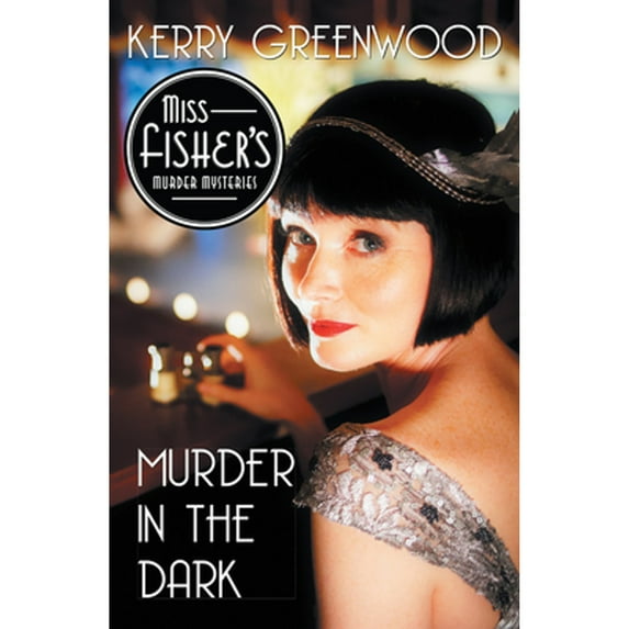 Pre-Owned Murder in the Dark (Paperback) 1464208204 9781464208201