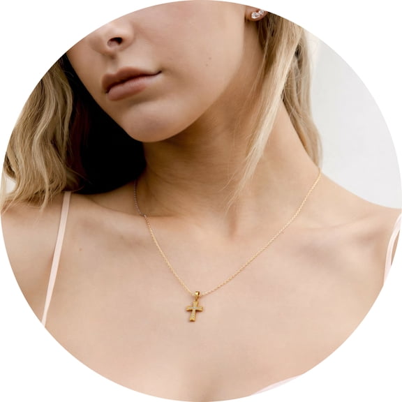 Murtoo Elegant Gold Plated Cross Necklace Collection with Sparkling Crystal Accents – Timeless Faith-Inspired Jewelry for Everyday Wear