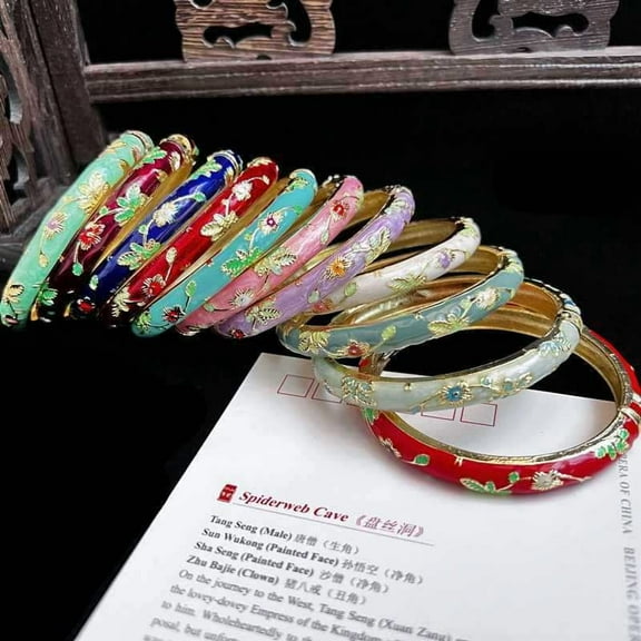 Museum Enamel Fine Floral Bracelet