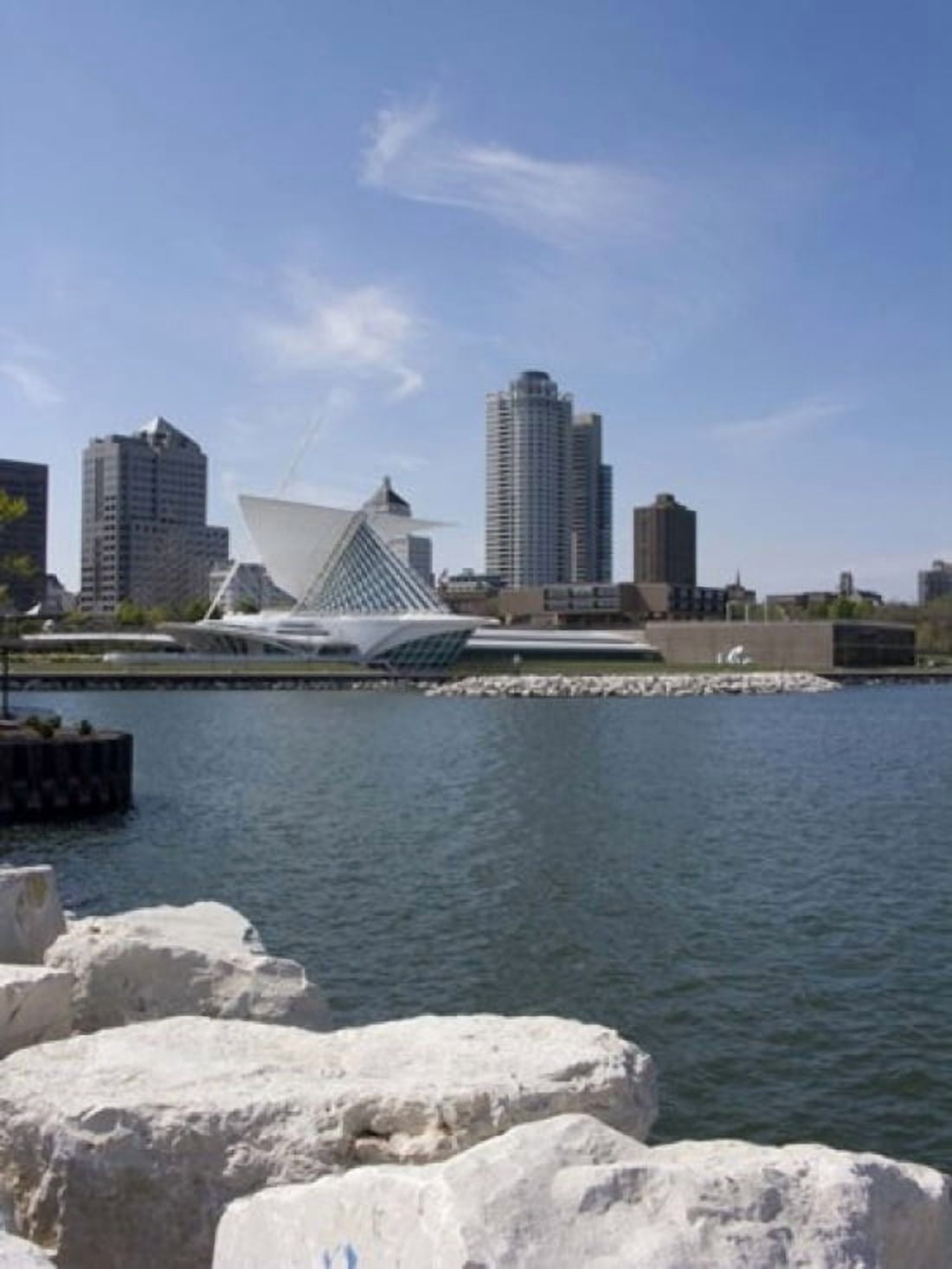 Museum at the waterfront Milwaukee Art Museum Lake Michigan Milwaukee Wisconsin USA Canvas Art - Panoramic Images (28 x 36)