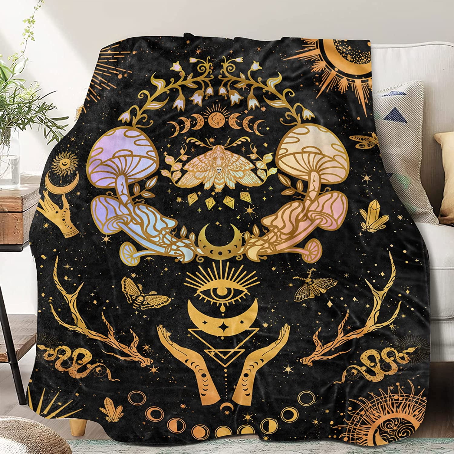 Mushroom Decor, Moth Moon Blanket Witch Gifts for Women Zodiac Witchy  Hippie Fleece Blanket Gothic Gifts Sun Moon Throws Blanket 60x 50 