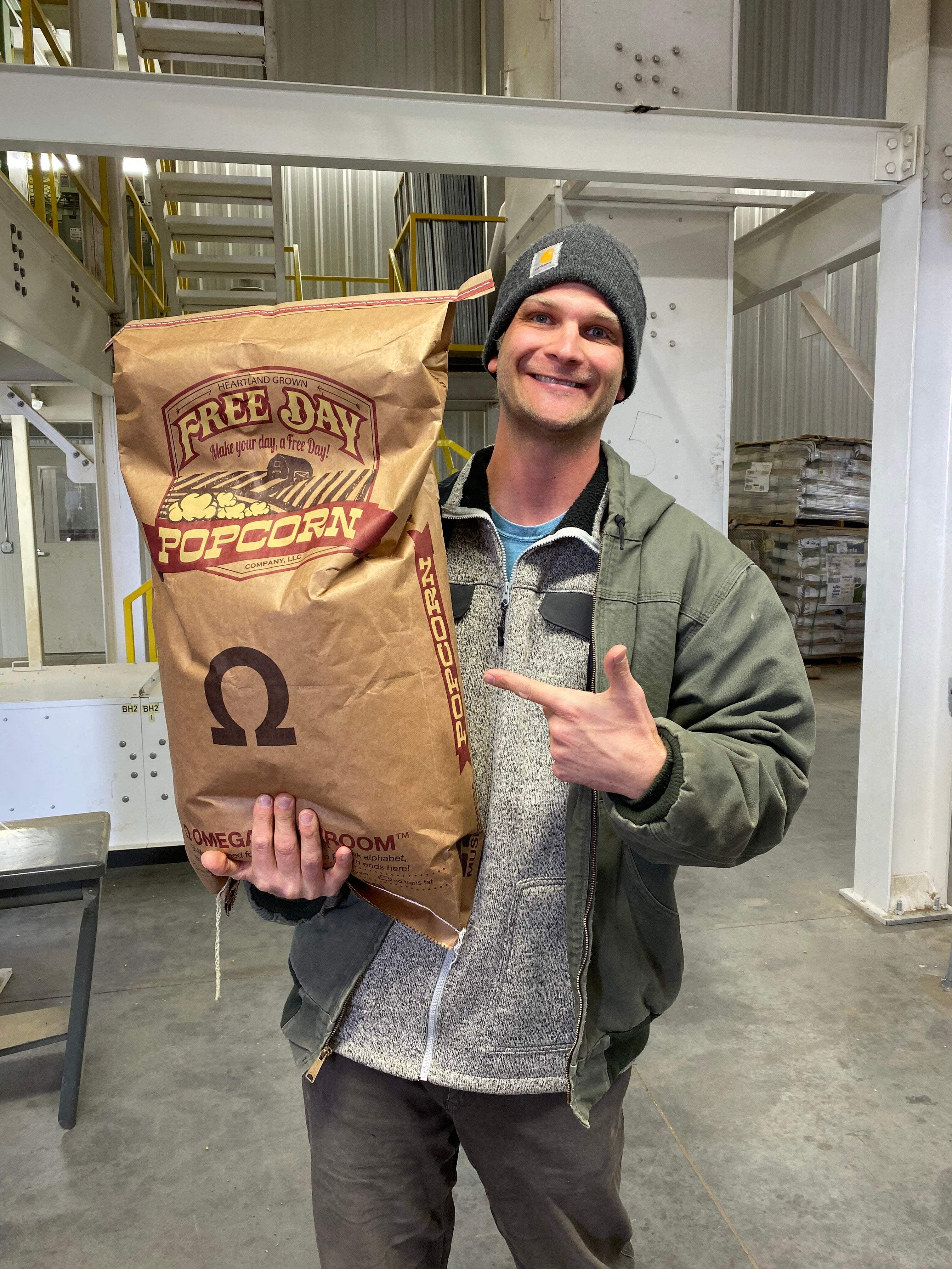 Mushroom Popcorn, 50 lb bag: Farm Fresh, Non-GMO Free Day Popcorn Kernels | Small Farm. Big Flavor