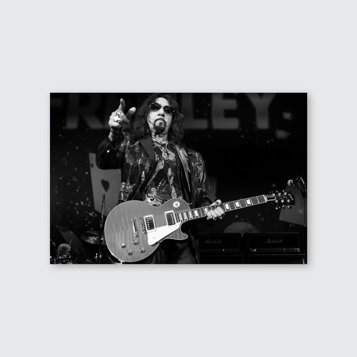 Poster Rocker Music Poster Ace Frehley Rocker Poster Size 24''x36'' - Walmart.com