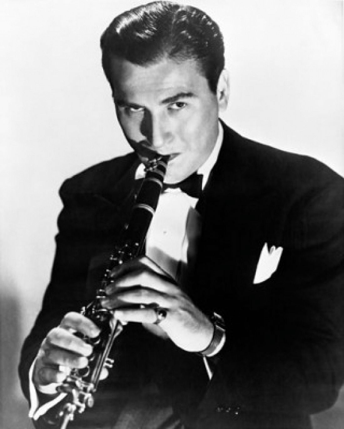 Musician playing a clarinet Canvas Art -  (18 x 24)