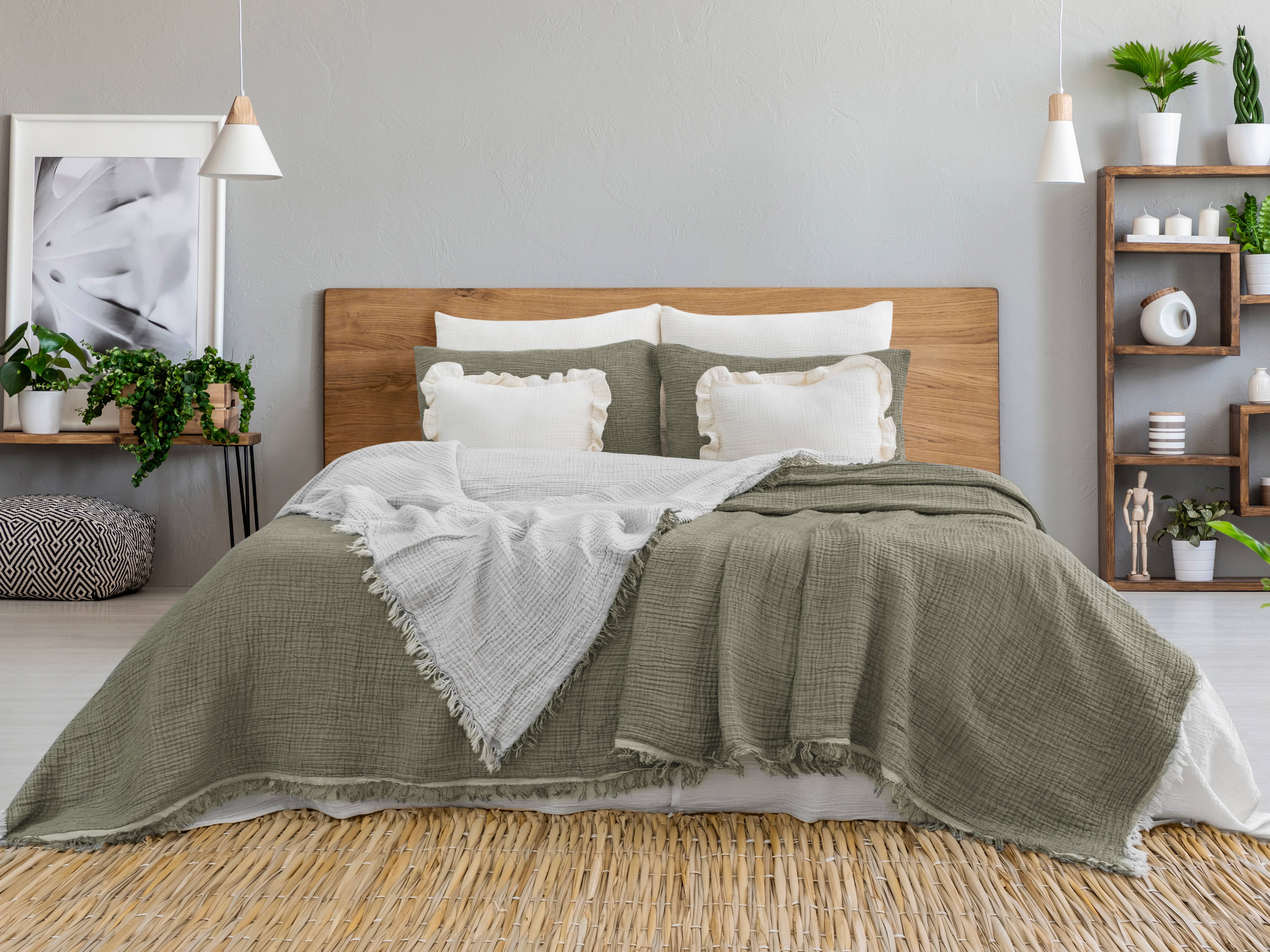 Khaki Cotton Queen Reversible Bedspread Set