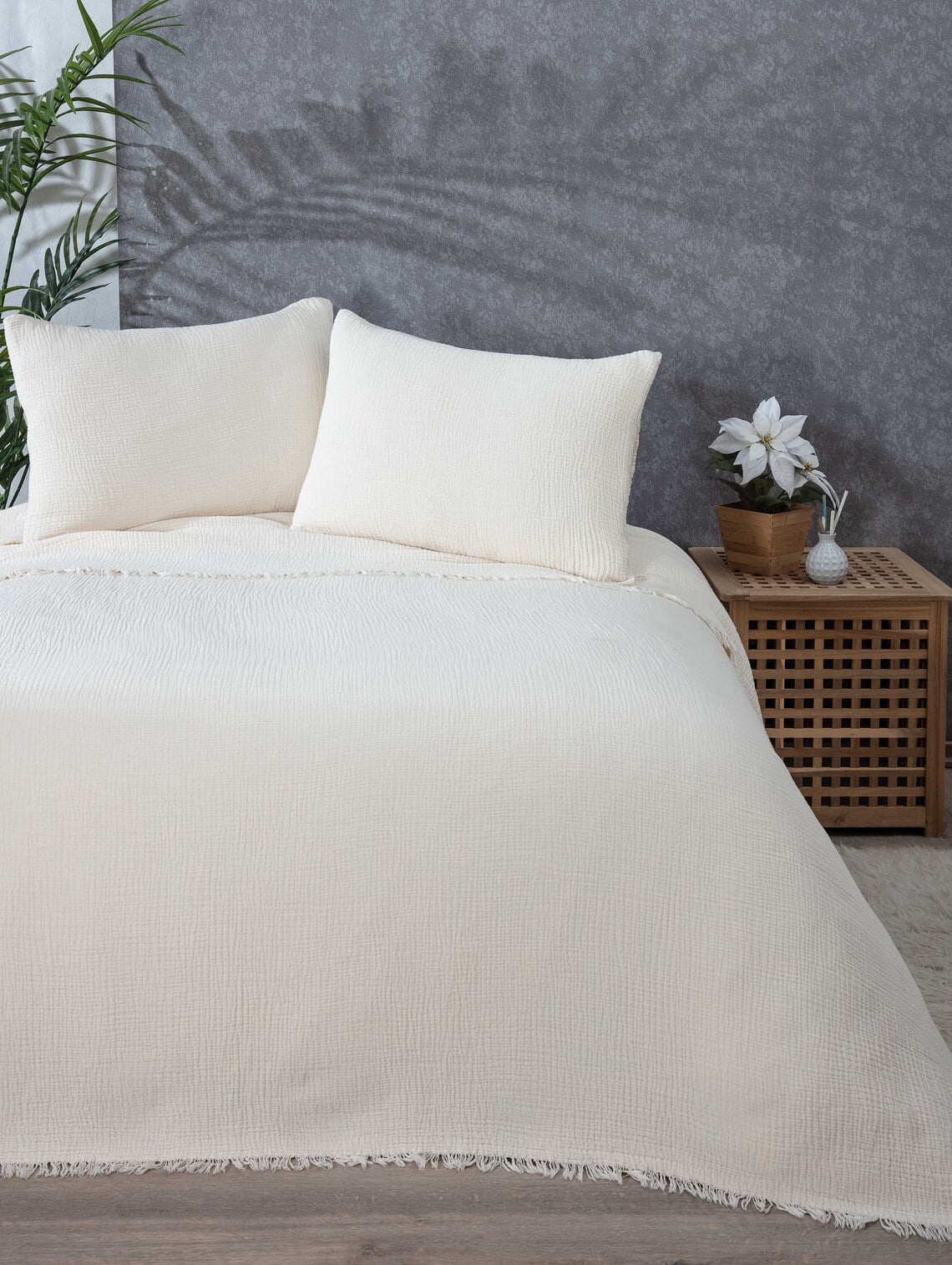 Muslin Blanket 4 Layers, Soft Bedspread, 100 Turkish Cotton Muslin Bed