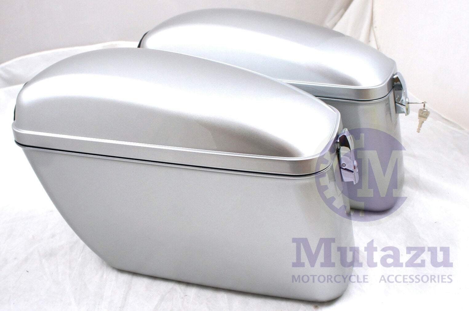Mutazu Silver LW Universal Hard Bag Saddlebags For Honda Suzuki Kawasaki Harley Yamaha Victory