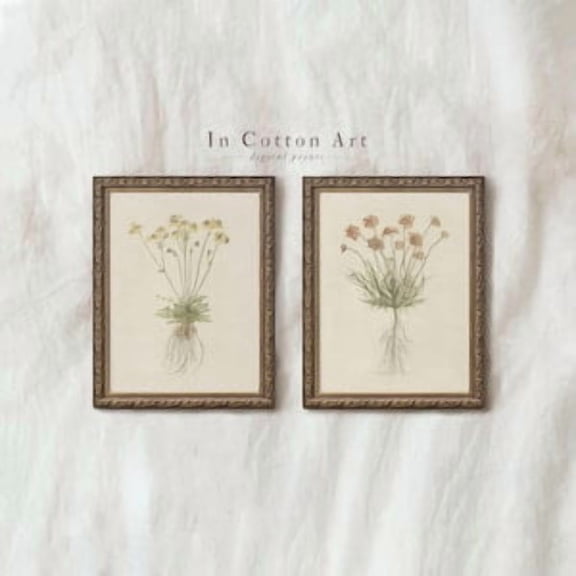 Muted Tone Botanical Wall Art Set of 2 / Red and Yellow Flowers / Vintage Floral Prints / Minimalist Flower Drawings , P206, Poster Only
