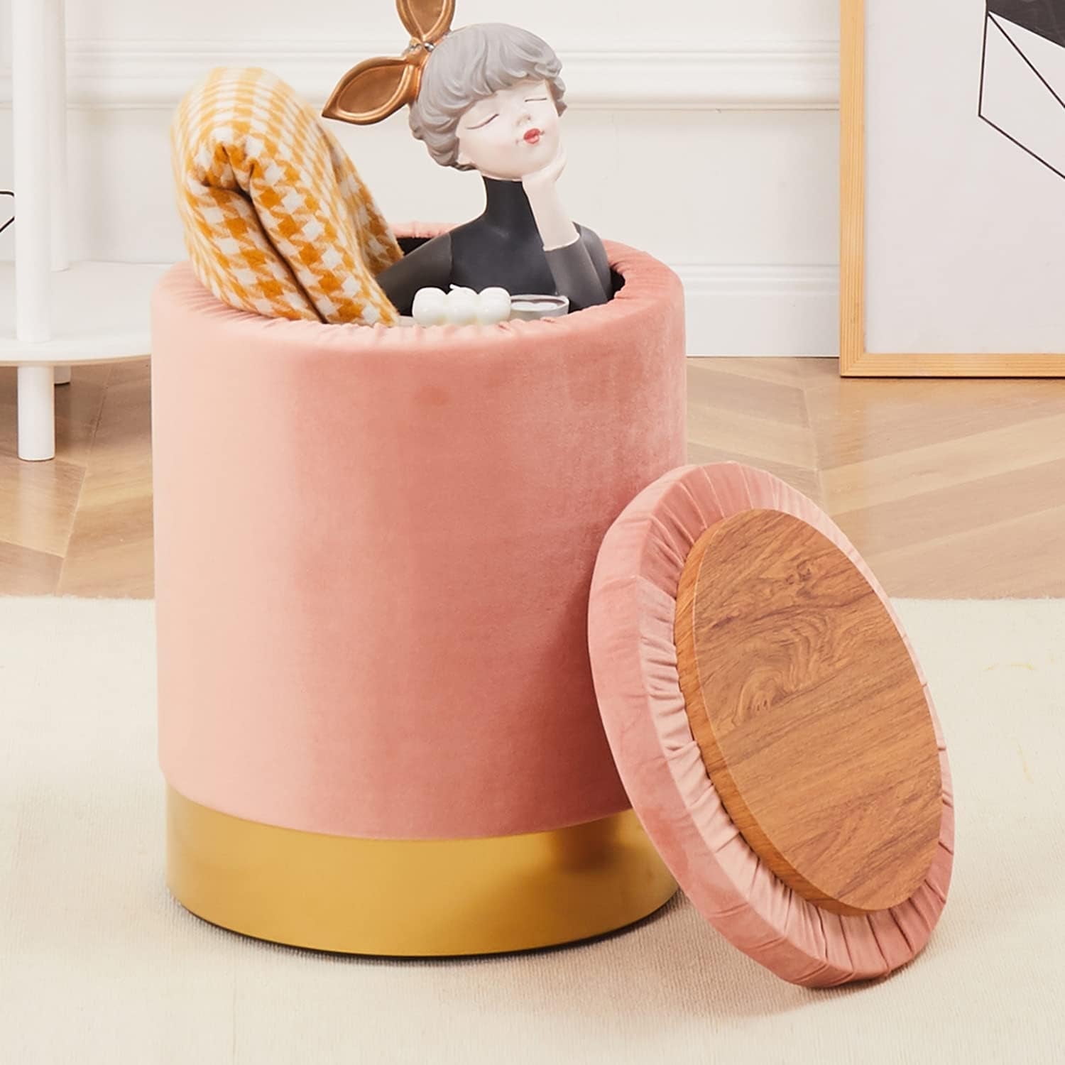 Mxfurhawa Modern Multipurpose Velvet Storage Ottoman, Soybean Red