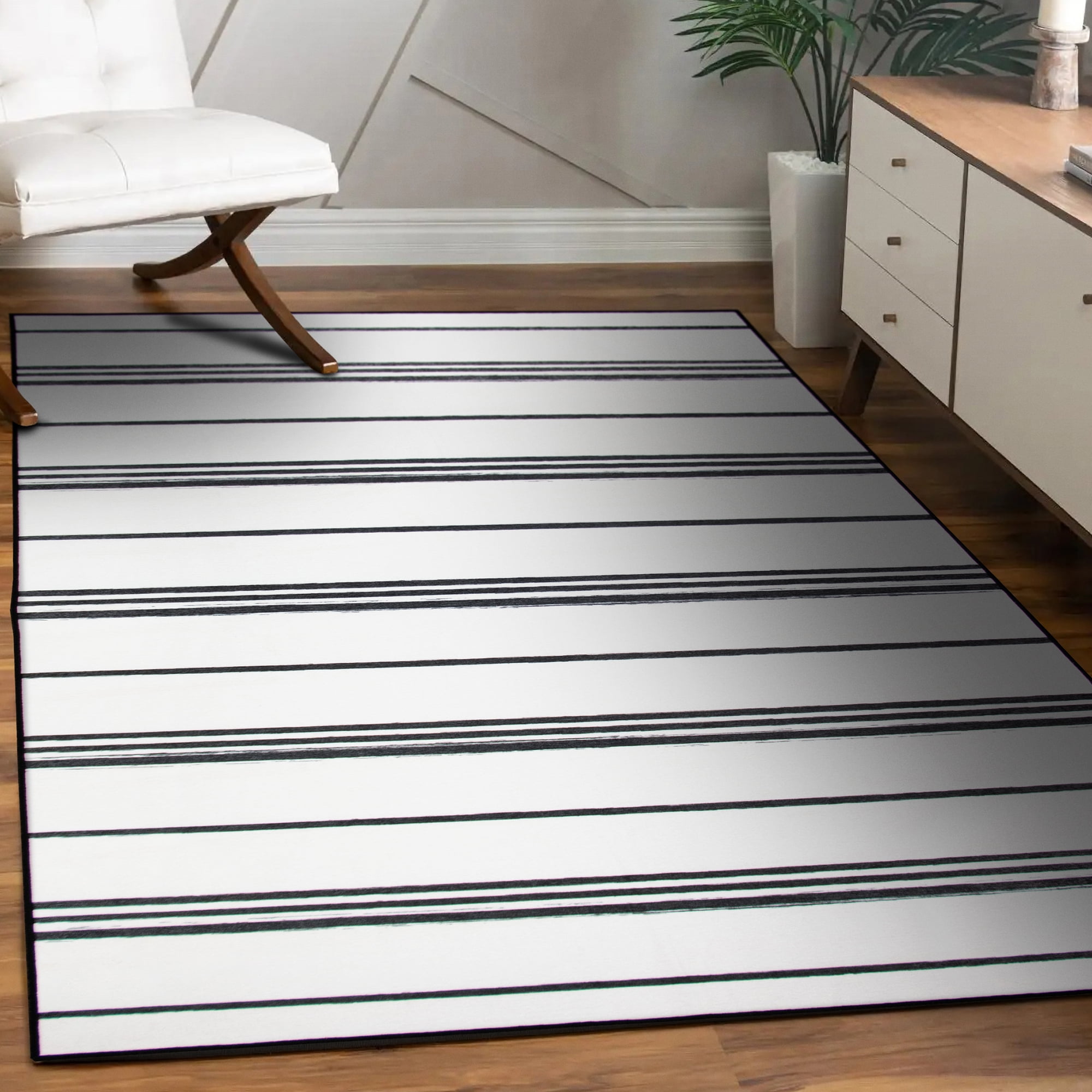 Stripe Delight 5' x 7' Black and White Washable Synthetic Rug