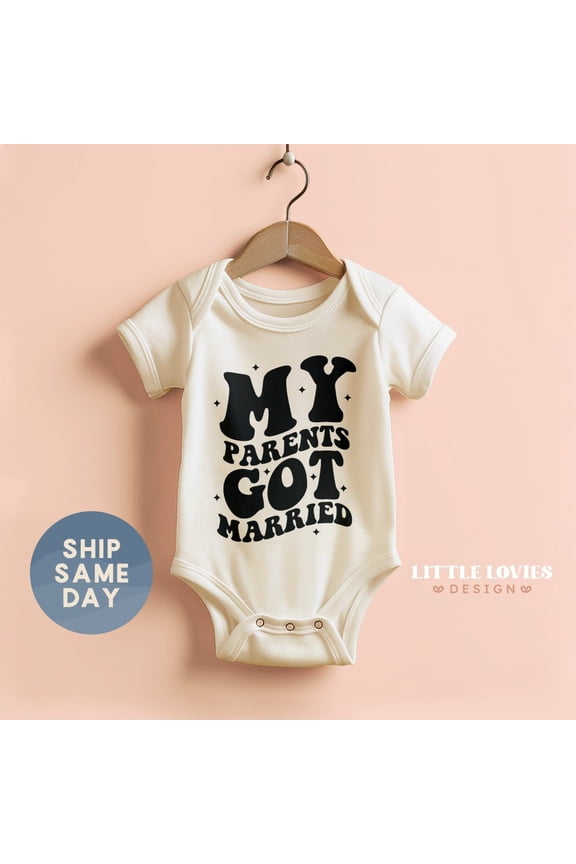 My Parents Got Married Onesies, Wedding Announcement Bodysuit, Bridal Shower Gift, Newborn Baby Clothes, Cute Baby Onesie, BABY BODYSUIT LAT 4424