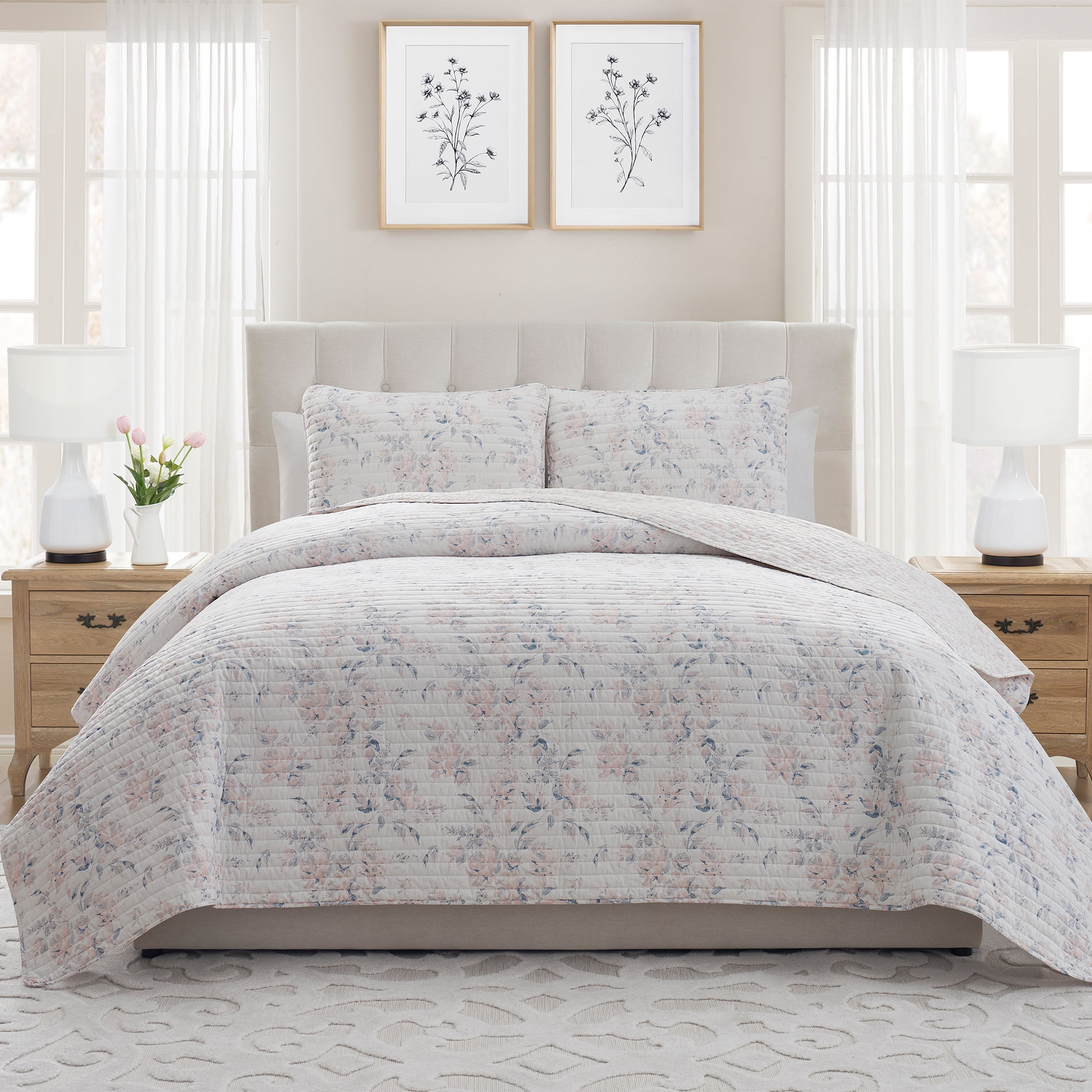 My Texas House Rebecca Adult 3-Piece White/Pink Floral Reversible Cotton Quilt Set, Full/Queen