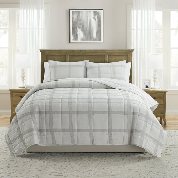 My Texas House Waldin Adult 3-Piece Light Grey Windowpane Plaid Box Quilt Set, Full/Queen
