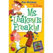 My Weird School Daze My Weird School Daze #12 Ms. Leakey Is Freaky!, Book 12, Paperback