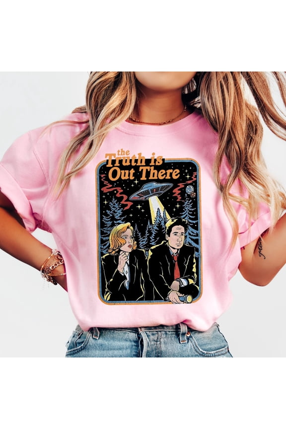 My XFiles Shirt My XFiles Tshirt The Files Top The Truth Is Out There Tee Scully And Mulde