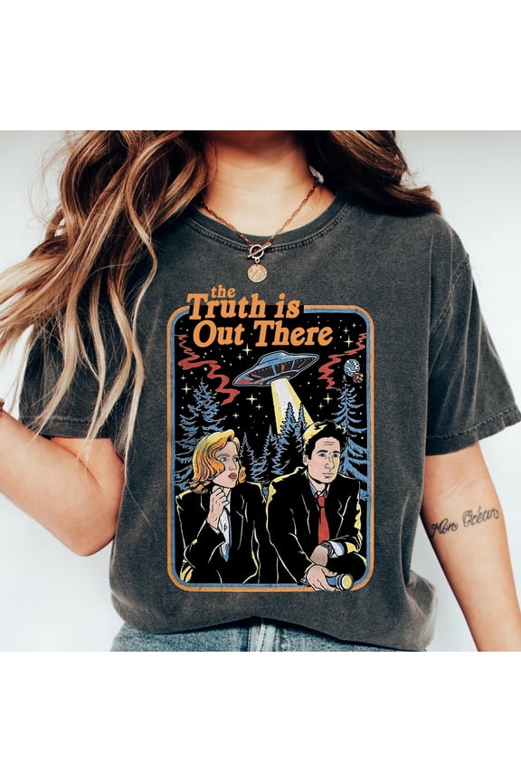 My XFiles Shirt My XFiles Tshirt The Files Top The Truth Is Out There Tee Scully And Mulde