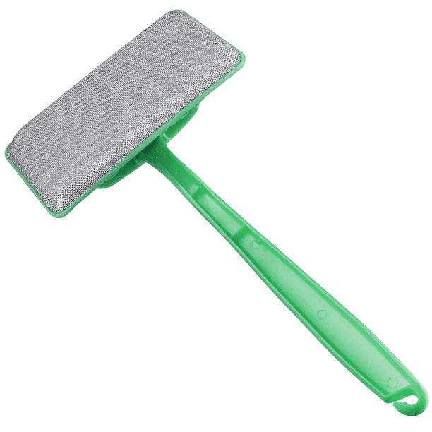 Step-by-step: wet cleaning with the tool