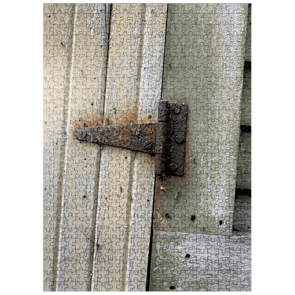MyPuzzle - Antique Door Hinge With Long-Legged Spider - Premium 500 Piece Jigsaw Puzzle for Adults
