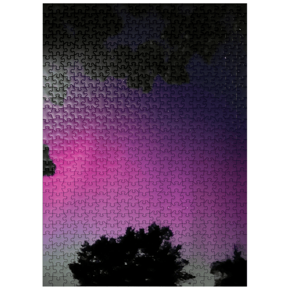 MyPuzzle - Nature Photography: Northern Lights, Fuchsia Aurora Sky, Minnesota, USA - Premium 500 Piece Jigsaw Puzzle for Adults