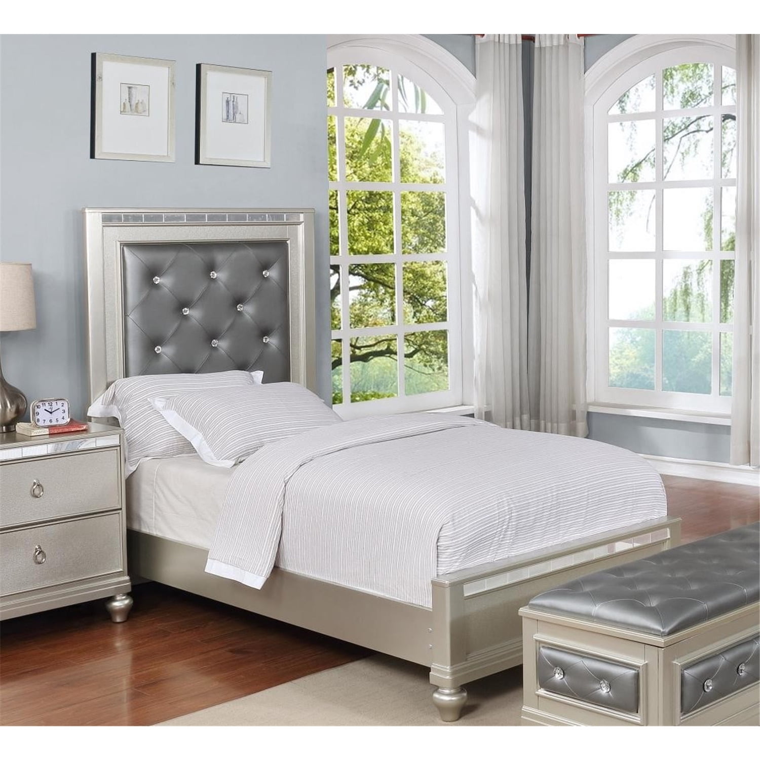 Myco furniture 2024 clearance center