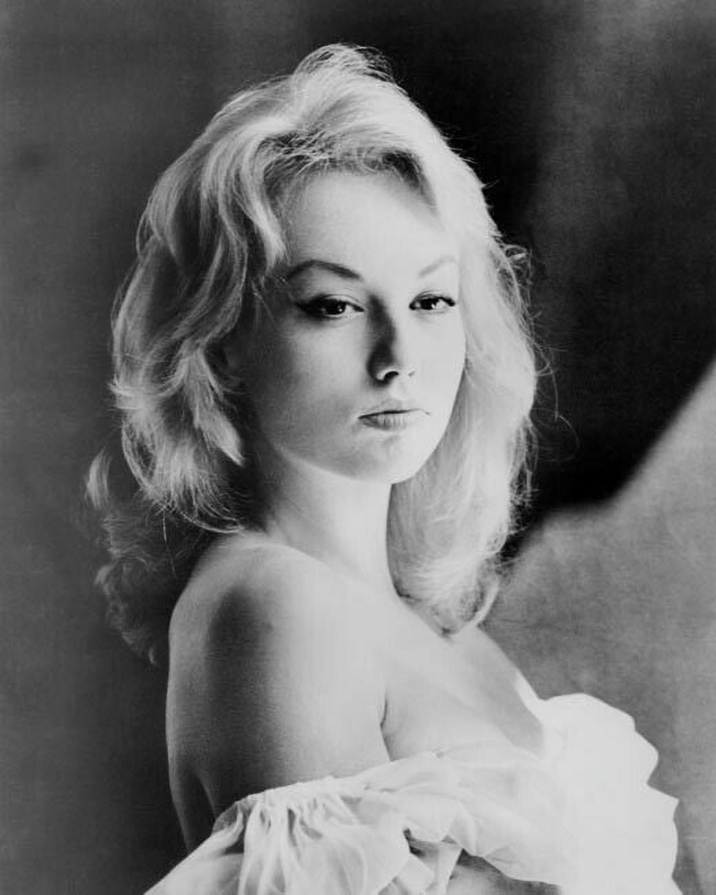 Yalangoch Mylene Demonjo fotosurati