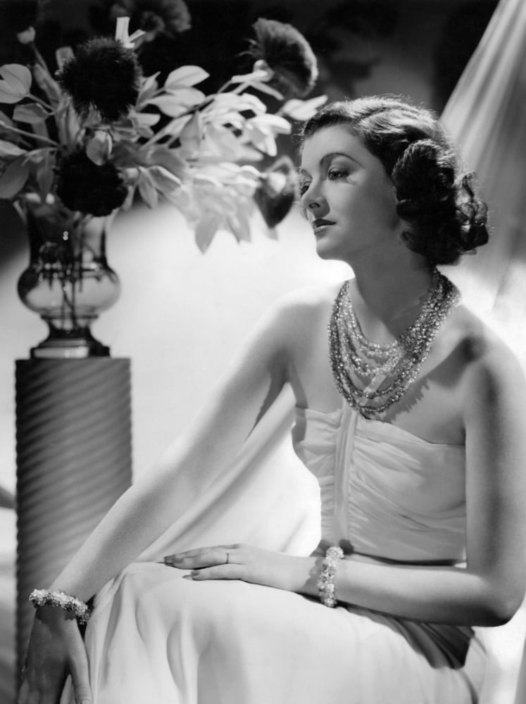 Myrna Loy Canvas Art -  (16 x 20)