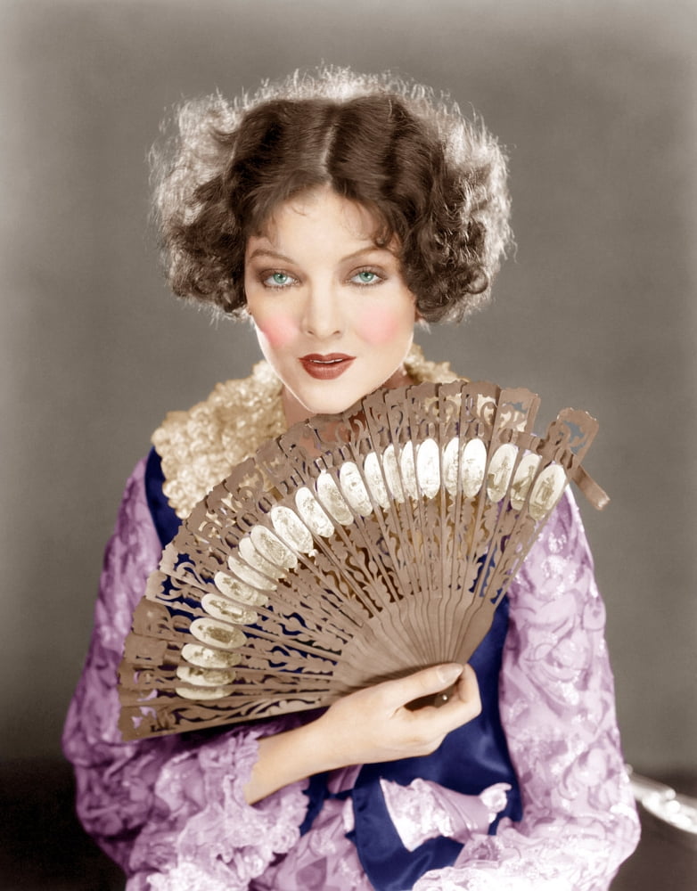 Myrna Loy Canvas Art - (16 x 20)