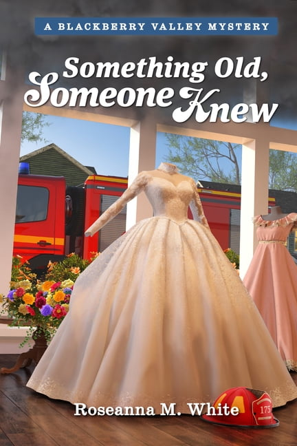 Mysteries of Blackberry Valley Something Old, Someone Knew, Book 18, (Paperback)