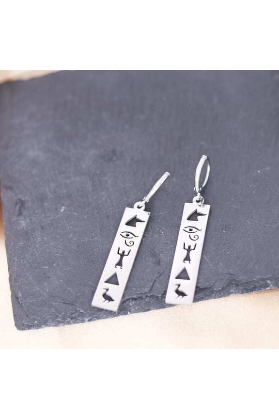 Mysterious Ancient Egyptian Pyramid Eye Of Horus Huggies Hoop Earrings For Women Stainless Steel Jewelry Party Gifts