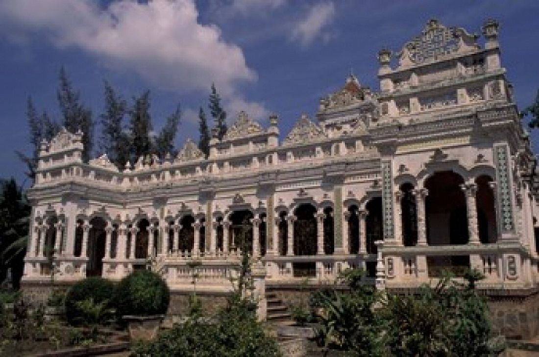 Mytho Church and Bishopric Vietnam Canvas Art - Keren Su DanitaDelimont (27 x 18)