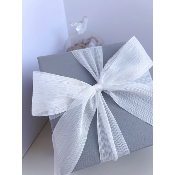 NAMZI 1 Rolls 1.5 Inch Chiffon Crinkle Silk Ribbon, Shining Handmade Fabric for Bow Decoration, Wedding Invitations & Crafts, White