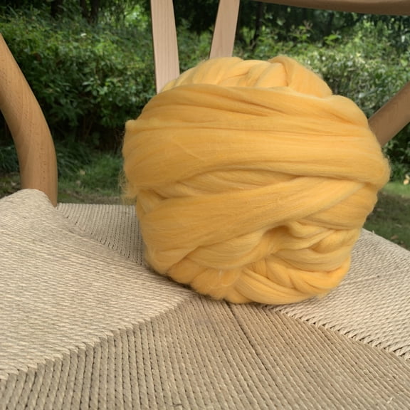 NAMZI 250g Pure Wool Roving Yarn, Chunky Fiber Wool Top for Felting, Ideal for Needle Felting, Wet Felting, DIY Hand Spinning & Craft Supplies ,Light Yellow