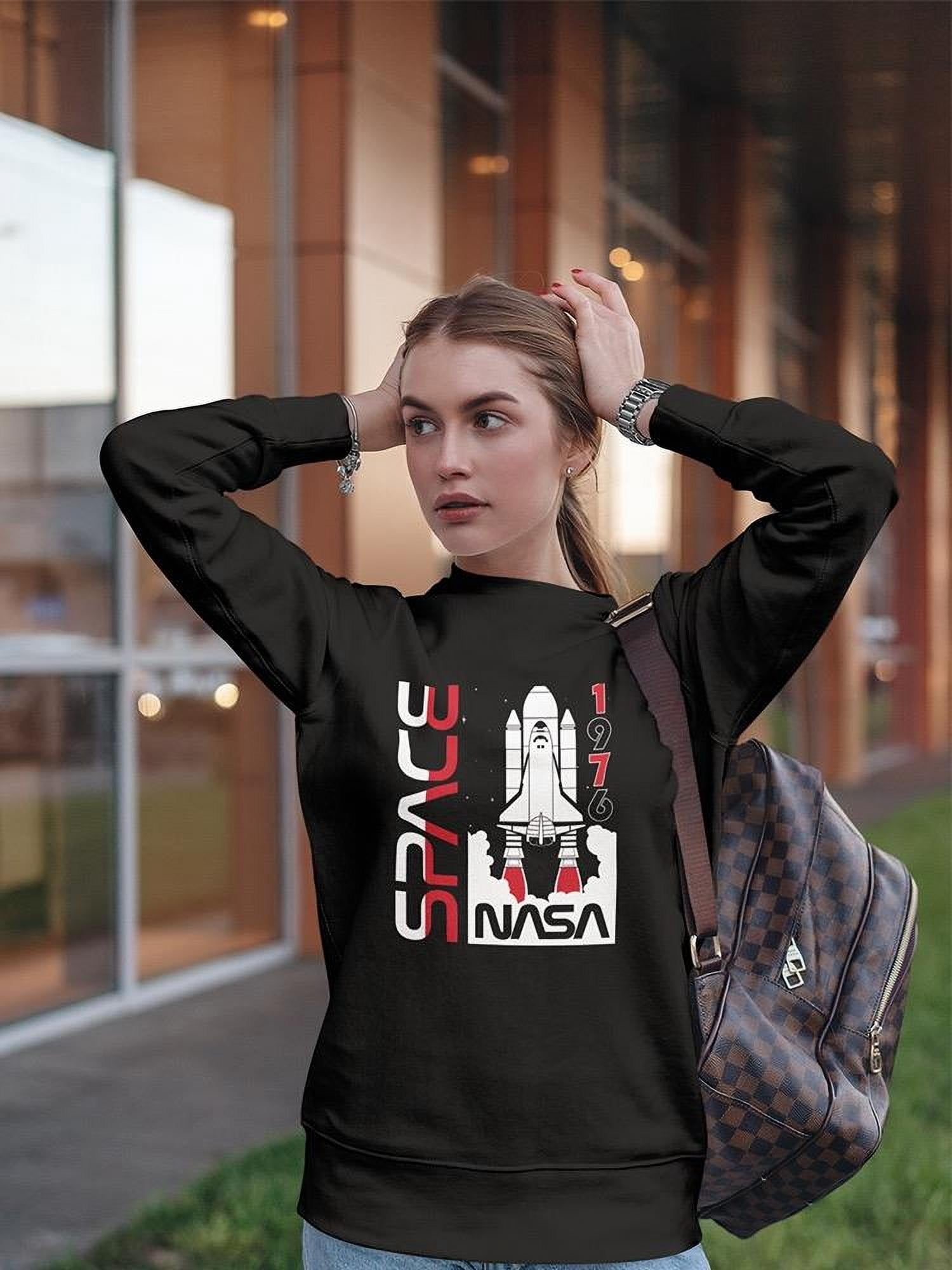 NASA Space Nasa 1976 Sweatshirt Women -NASA Designs, Female Large ...