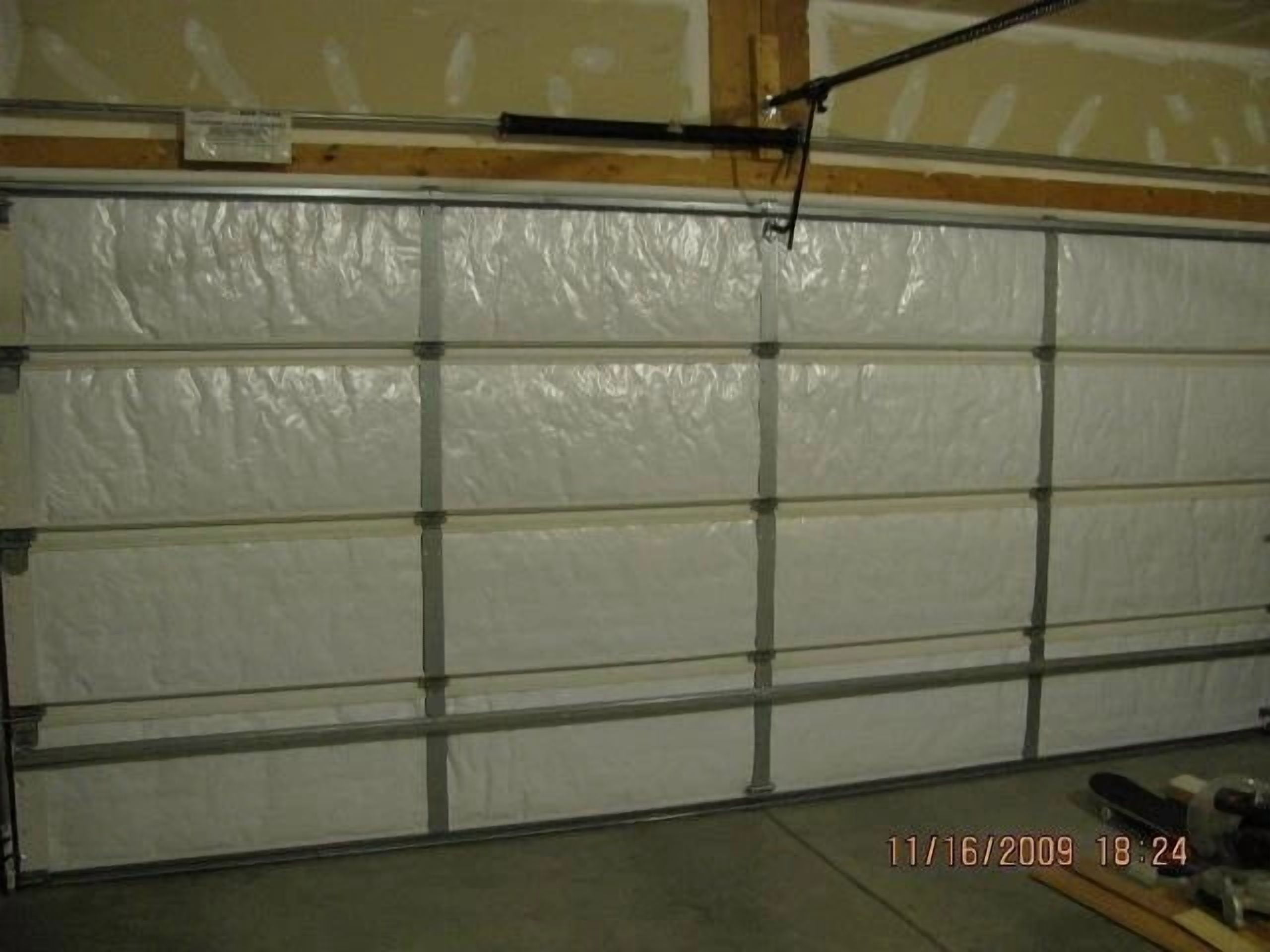NASA Tech Reflective White Foam Core Garage Door Insulation Kit 10L x 7H