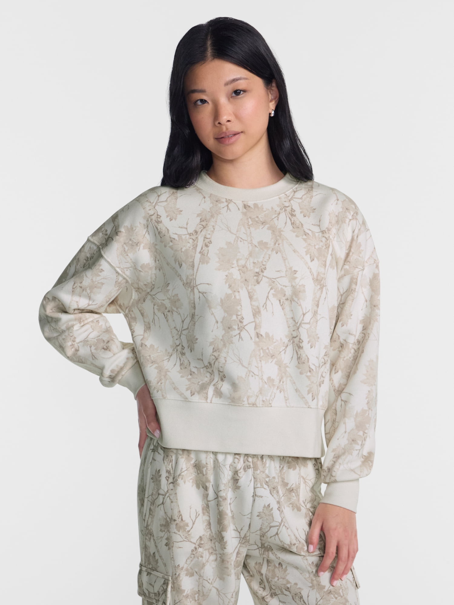 No Boundaries Boxy Fleece Sweatshirt, Midweight, Women's XXS-XXL